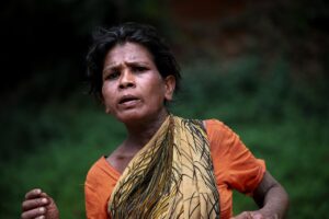 秋の抜け毛が気になる女性におすすめのヘアドネーション方法は？