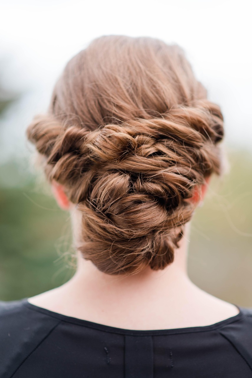 秋の抜け毛が気になる30代女性におすすめのヘアアレンジは？