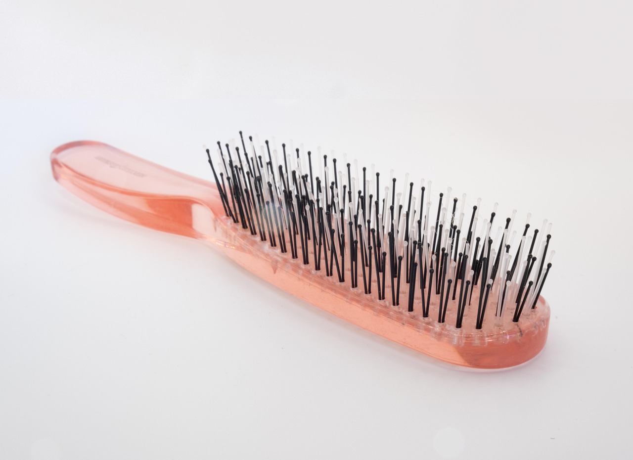 秋の抜け毛対策に最適な低刺激ヘアケアとは？